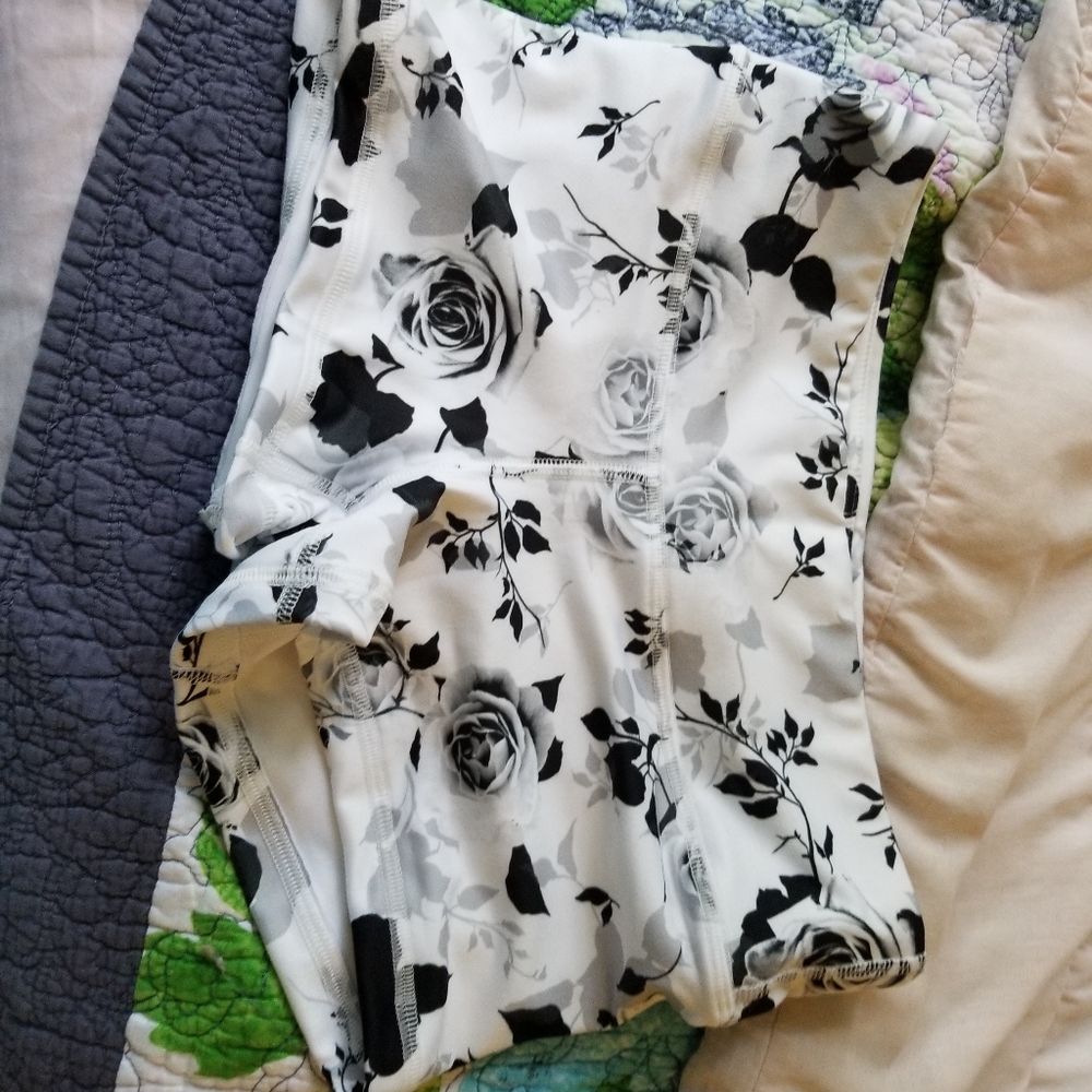 Fleo shorts